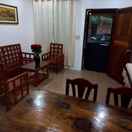 Foxtail Guesthouse Siargao เจเนอรัลลูนา ภายนอก รูปภาพ